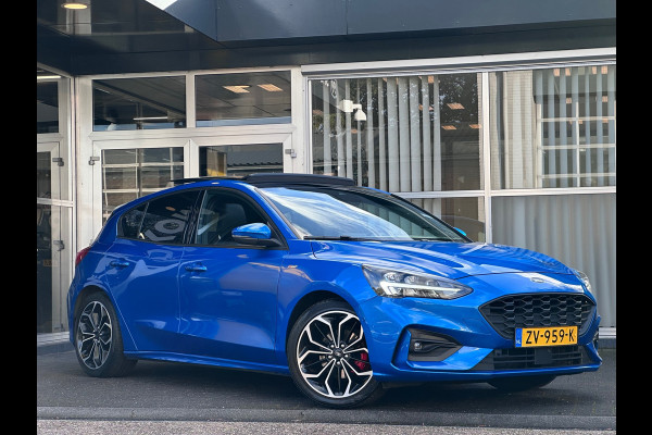 Ford Focus 1.0 EcoBoost ST Line Business B&O / ACC / PANO / LANE / ORG NL
