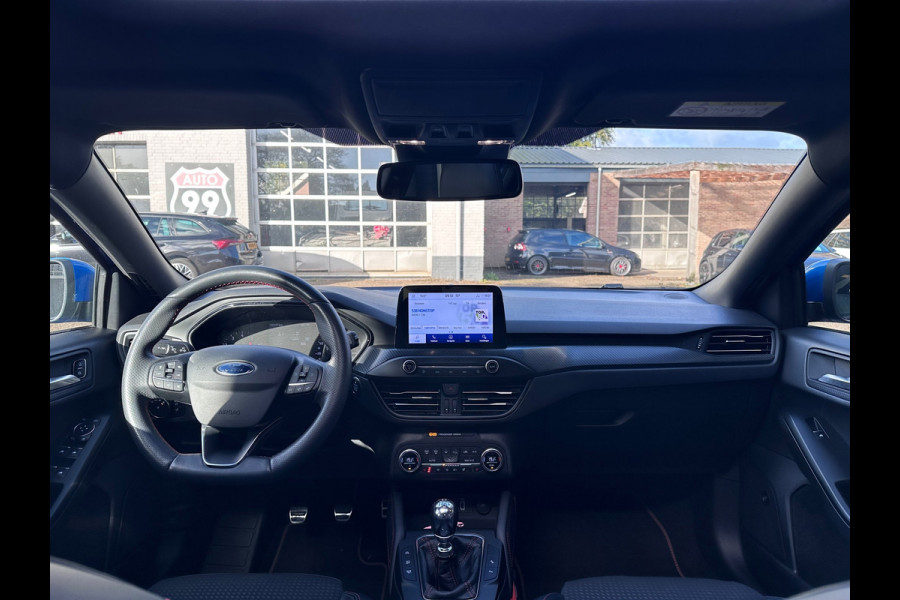Ford Focus 1.0 EcoBoost ST Line Business B&O / ACC / PANO / LANE / ORG NL