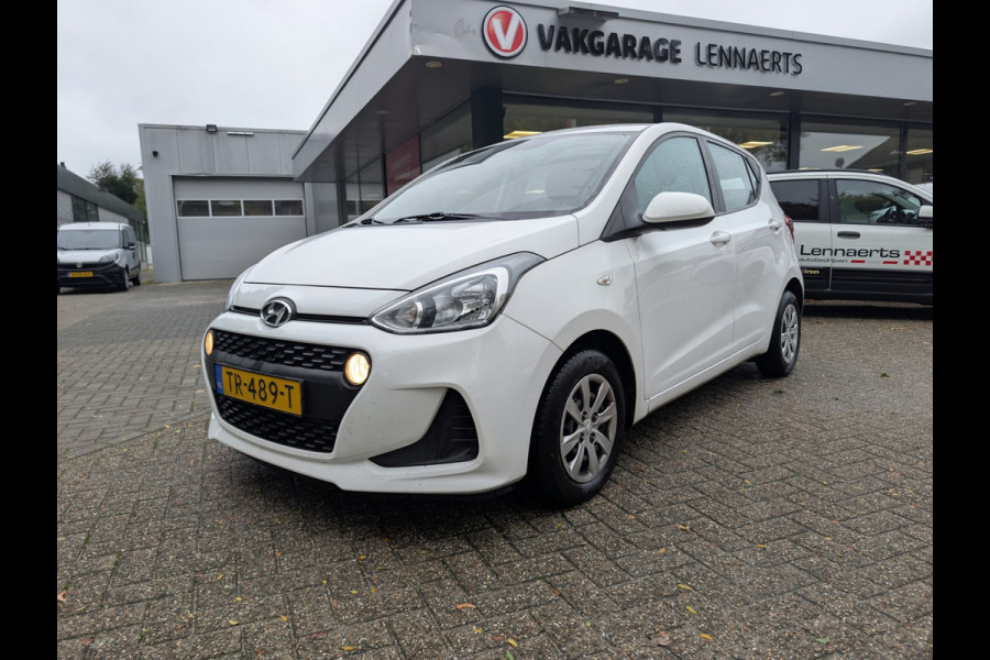 Hyundai i10 1.0i Comfort (NAVI) Rijklaarprijs / 12 mnd Bovag garantie