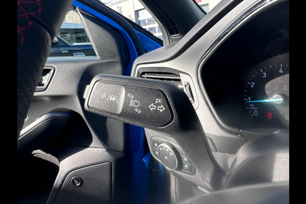 Ford Focus 1.0 EcoBoost ST Line Business B&O / ACC / PANO / LANE / ORG NL