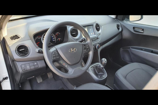 Hyundai i10 1.0i Comfort (NAVI) Rijklaarprijs / 12 mnd Bovag garantie