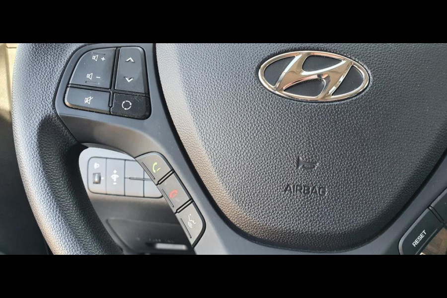 Hyundai i10 1.0i Comfort (NAVI) Rijklaarprijs / 12 mnd Bovag garantie