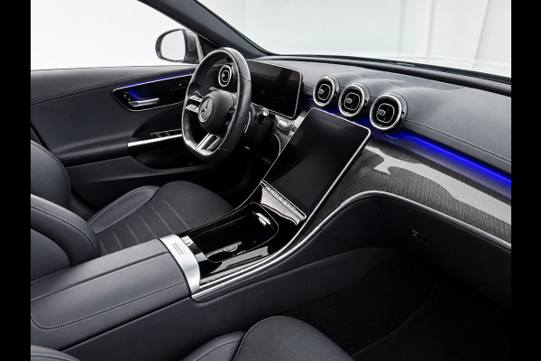 Mercedes-Benz C-Klasse 300 e AMG Line | Stoelverwarming | Camera | Ambiance Verlichting | Dodehoekdetectie | Cruise Control | Apple Carplay | Navigatie | Climate Control | Keyless