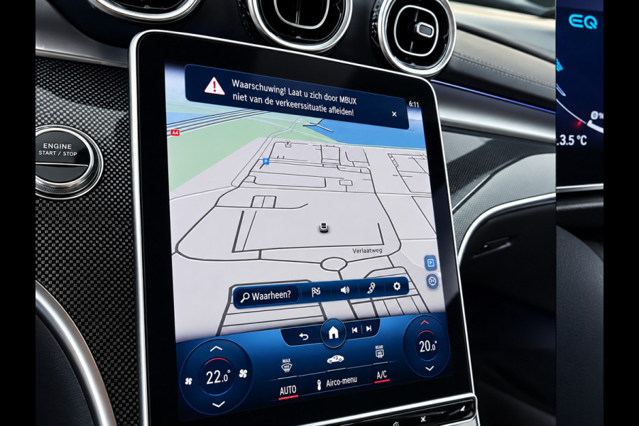 Mercedes-Benz C-Klasse 300 e AMG Line | Stoelverwarming | Camera | Ambiance Verlichting | Dodehoekdetectie | Cruise Control | Apple Carplay | Navigatie | Climate Control | Keyless