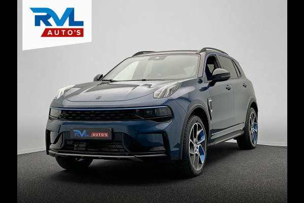 Lynk & Co 01 1.5 261PK Plug-in Hybrid *Zwarte Hemel* 360 Camera Pano/dak Apple/Carplay Adaptive/Cruise