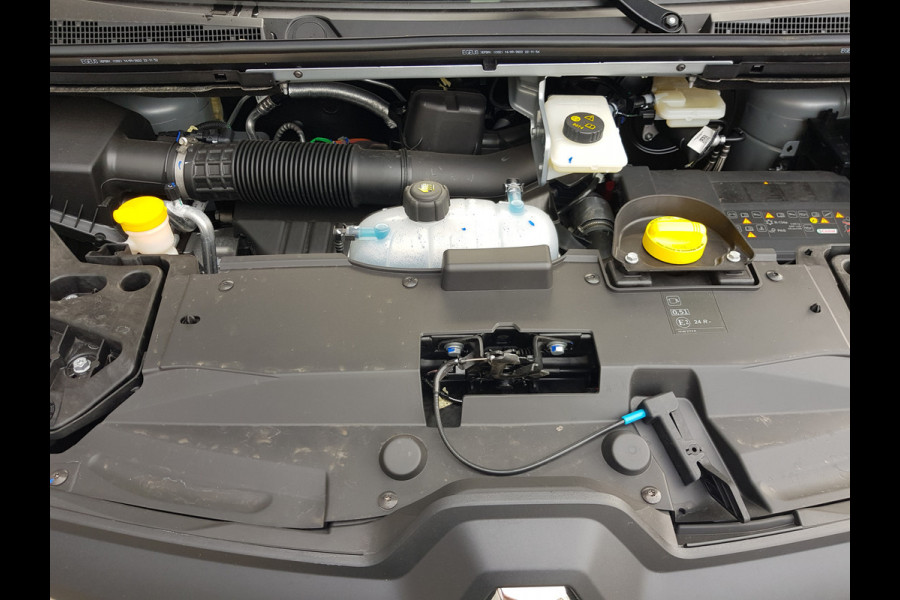 Renault Trafic 2.0 dCi 131 pk T29 L2-H1 dubbele-cabine 6 persoons Work Edition uitvoering !!!