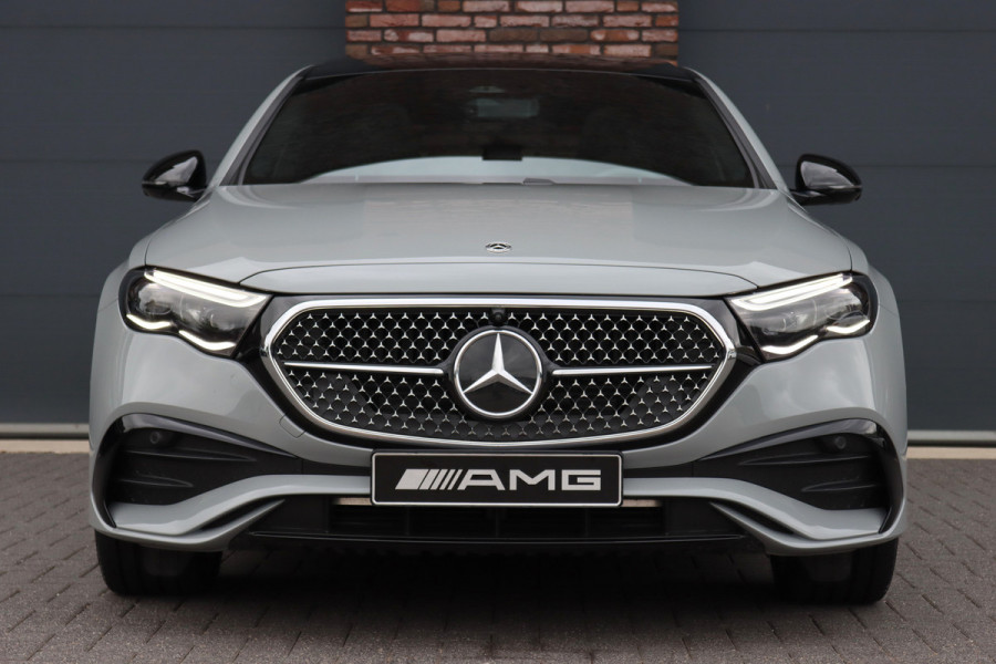 Mercedes-Benz E-Klasse 300 e AMG Line | Luchtvering | Hyperscreen | Achterasbesturing | Burmester | Stoelventilatie | Vlakkenverwarming | Massage | Distronic+ | Digital Light |