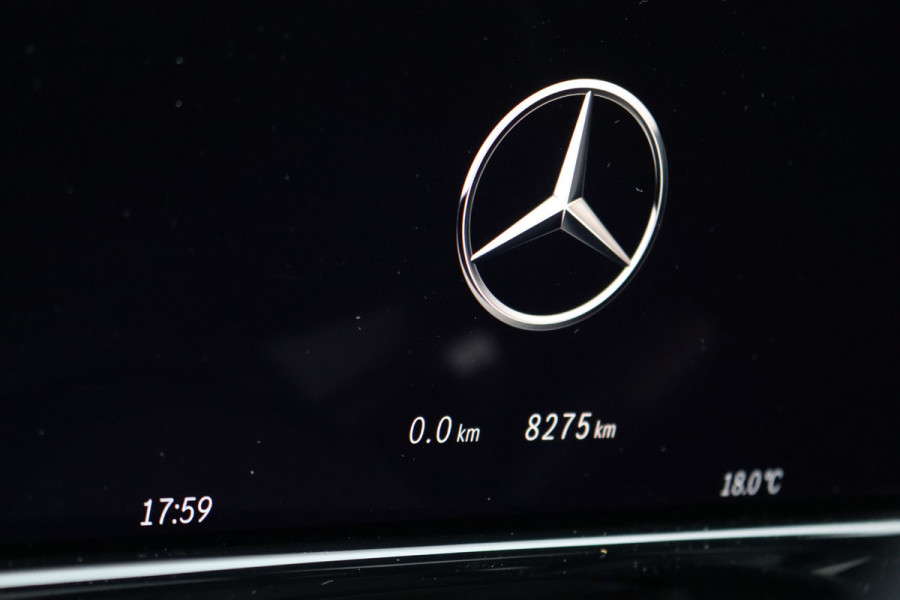 Mercedes-Benz E-Klasse 300 e AMG Line | Luchtvering | Hyperscreen | Achterasbesturing | Burmester | Stoelventilatie | Vlakkenverwarming | Massage | Distronic+ | Digital Light |