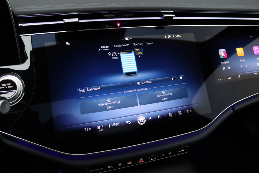 Mercedes-Benz E-Klasse 300 e AMG Line | Luchtvering | Hyperscreen | Achterasbesturing | Burmester | Stoelventilatie | Vlakkenverwarming | Massage | Distronic+ | Digital Light |