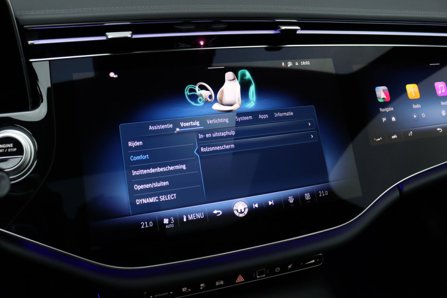 Mercedes-Benz E-Klasse 300 e AMG Line | Luchtvering | Hyperscreen | Achterasbesturing | Burmester | Stoelventilatie | Vlakkenverwarming | Massage | Distronic+ | Digital Light |
