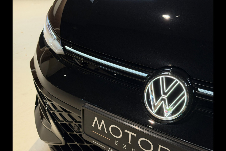 Volkswagen Golf 1.5 eTSI R-Line Edition|Pano|Matrix|Keyless|360|Sfeerverlichting|