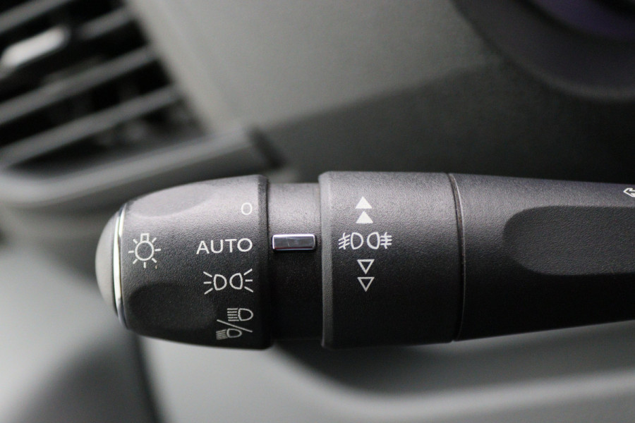 Citroën Jumpy 2.0 BlueHDI 120 M Club 3-Zits, Airco, Cruise, Navigatie, Bluetooth, PDC, Apple CarPlay, Trekhaak, 16''