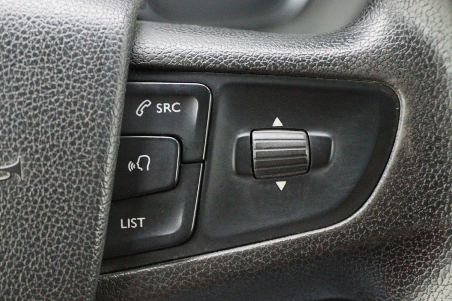 Citroën Jumpy 2.0 BlueHDI 120 M Club 3-Zits, Airco, Cruise, Navigatie, Bluetooth, PDC, Apple CarPlay, Trekhaak, 16''