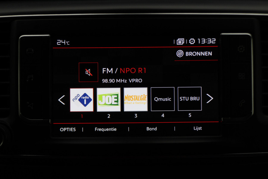 Citroën Jumpy 2.0 BlueHDI 120 M Club 3-Zits, Airco, Cruise, Navigatie, Bluetooth, PDC, Apple CarPlay, Trekhaak, 16''