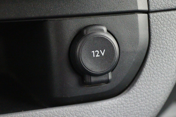 Citroën Jumpy 2.0 BlueHDI 120 M Club 3-Zits, Airco, Cruise, Navigatie, Bluetooth, PDC, Apple CarPlay, Trekhaak, 16''