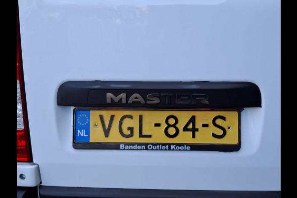 Renault Master T33 2.3 dCi L1H1 DUBBEL CABINE / AIRCO / CRUISE CONTROLE / TREKHAAK