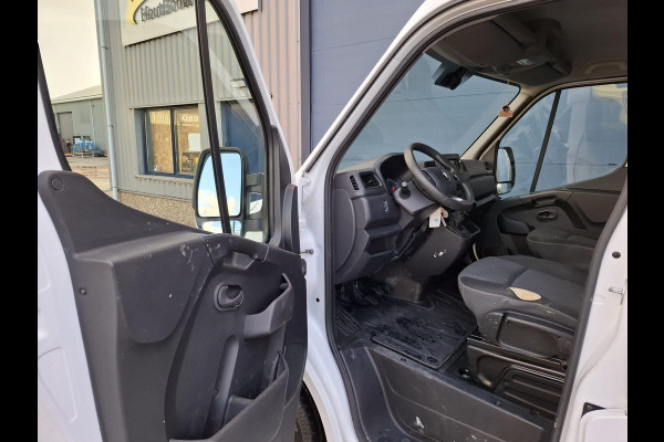 Renault Master T33 2.3 dCi L1H1 DUBBEL CABINE / AIRCO / CRUISE CONTROLE / TREKHAAK