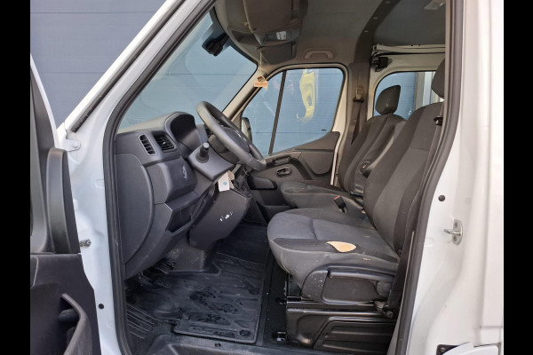 Renault Master T33 2.3 dCi L1H1 DUBBEL CABINE / AIRCO / CRUISE CONTROLE / TREKHAAK