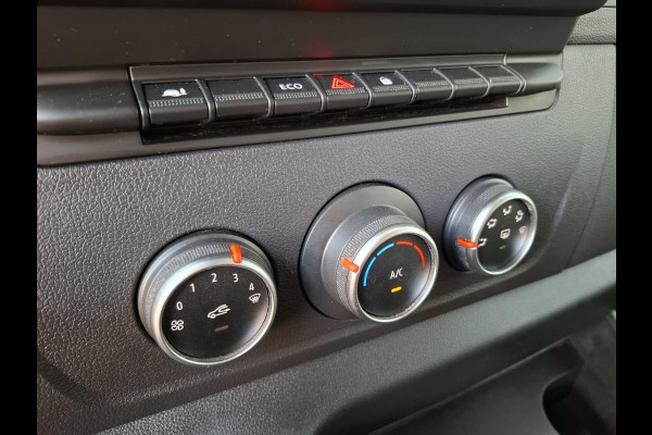 Renault Master T33 2.3 dCi L1H1 DUBBEL CABINE / AIRCO / CRUISE CONTROLE / TREKHAAK