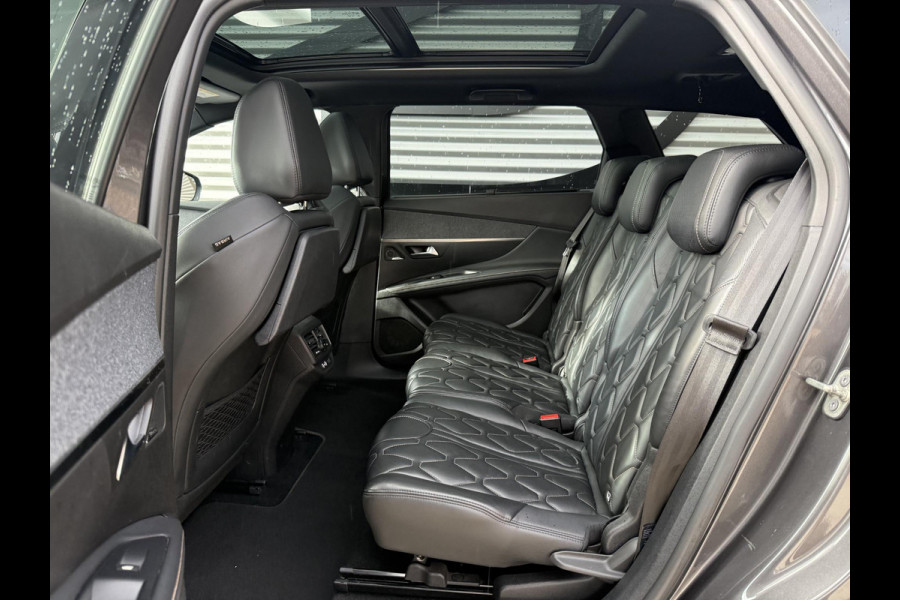 Peugeot 5008 1.2 PureTech GT-Line Avantage 7-zits 2e Eigenaar|Navi|Pano|Camera|Trekhaak|D-riem vv 2025|Leder|Carplay|Clima|Cruise|N.A.P|APK tot 06-2028