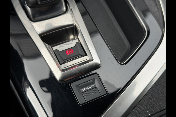 Peugeot 5008 1.2 PureTech GT-Line Avantage 7-zits 2e Eigenaar|Navi|Pano|Camera|Trekhaak|D-riem vv 2025|Leder|Carplay|Clima|Cruise|N.A.P|APK tot 06-2028