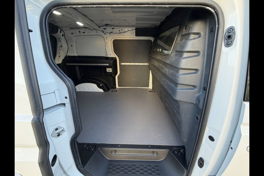 Volkswagen ID. Buzz Cargo Business 77 kWh 204 PK WLTP 408 SOH 99% Achteruitrijcamera/CarPlay/Stoelverwarming