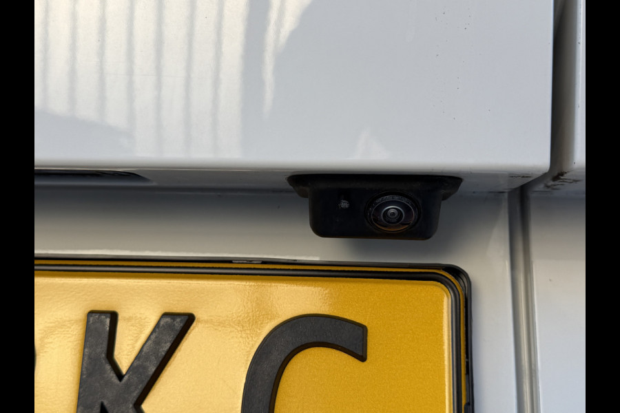 Volkswagen ID. Buzz Cargo Business 77 kWh 204 PK WLTP 408 SOH 99% Achteruitrijcamera/CarPlay/Stoelverwarming
