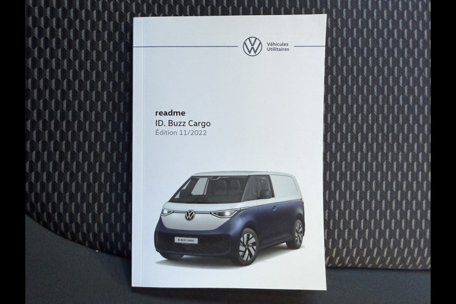 Volkswagen ID. Buzz Cargo Business 77 kWh 204 PK WLTP 408 SOH 99% Achteruitrijcamera/CarPlay/Stoelverwarming