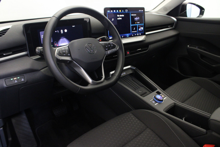 Volkswagen T-Roc 1.5 eTSI Life