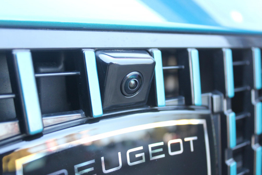 Peugeot 408 1.2 Hybrid 145PK AUTOMAAT GT | 360° CAMERA | ELEKTRISCH VERSTELBARE BESTUURDERSSTOEL MET GEHEUGEN EN VERSTELBARE ZITVERLENGER | STOEL VERWARMING | STUURVERWARMING | LEDER / ALCANTARA | DODEHOEK DETECTIE | KEYLESS ENTRY/START | ADAPTIVE CRUISE CONTROL | NAVIGATIE | DRAADLOZE APPLE CARPLAY/ANDROID AUTO | PARKEERSENSOREN VOOR + ACHTER | LED MATRIX KOPLAMPEN | 19" LICHTMETALEN VELGEN | ELEKTRISCH BEDIENBARE ACHTERKLEP | CLIMATE CONTROL | STUUR VERWARMING |
