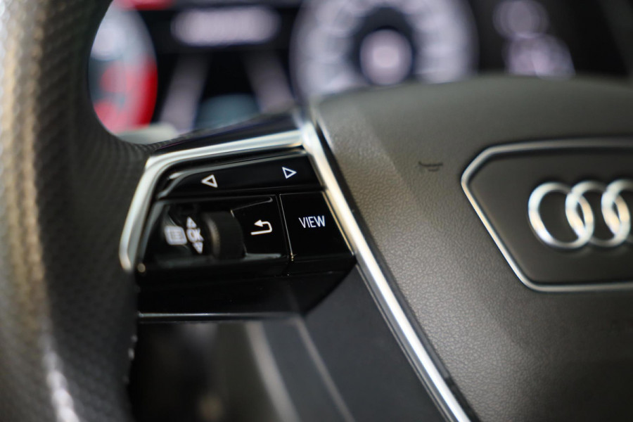 Audi A6 Avant 55 TFSI E Quattro Competition / Leder / CC / Memory / Elek Stoelen / Virtual Cockpit / Lane Assist / F1 / Camera