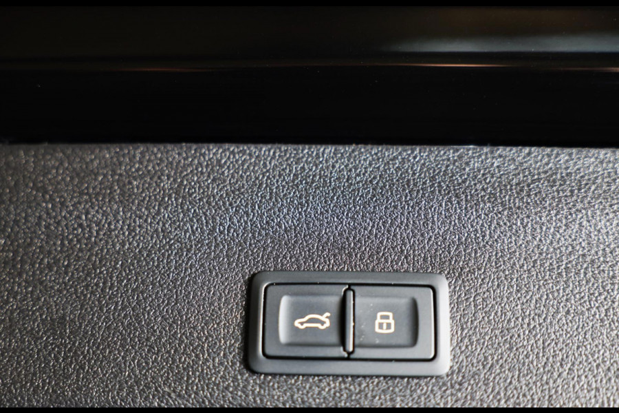 Audi A6 Avant 55 TFSI E Quattro Competition / Leder / CC / Memory / Elek Stoelen / Virtual Cockpit / Lane Assist / F1 / Camera