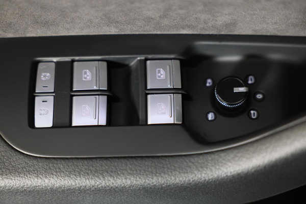 Audi A6 Avant 55 TFSI E Quattro Competition / Leder / CC / Memory / Elek Stoelen / Virtual Cockpit / Lane Assist / F1 / Camera