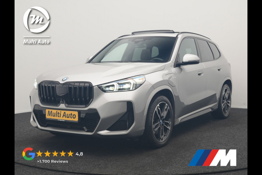 BMW X1 xDrive30e M Sport PHEV 326pk Dealer O.H. | SOH 95,9% | Trekhaak Af Fabriek | Panodak | Head Up | Adaptive Cruise | 360 Camera | Harman / Kardon | Alcantara Sportstoelen Massage & Memory | BLIS | Keyless | Stuur Verwarmd | Navigatie  Plug In Hybrid |
