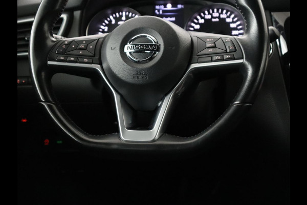 Nissan QASHQAI 1.2 Tekna + | Panoramadak | Leder | Memory | Trekhaak | Stoelverwarming | Cruise control | 360 Camera | Park assist | BOSE |  Climate control | Navigatie | Bluetooth | 19" velgen