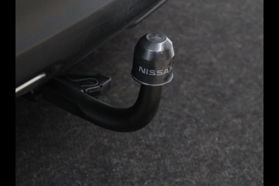 Nissan QASHQAI 1.2 Tekna + | Panoramadak | Leder | Memory | Trekhaak | Stoelverwarming | Cruise control | 360 Camera | Park assist | BOSE |  Climate control | Navigatie | Bluetooth | 19" velgen