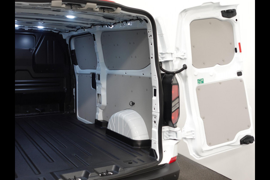 Ford Transit Custom 300 2.0 TDCI L2H1 Airco Cruise Navigatie Parkeersensoren Camera Apple/Carplay Android Auto