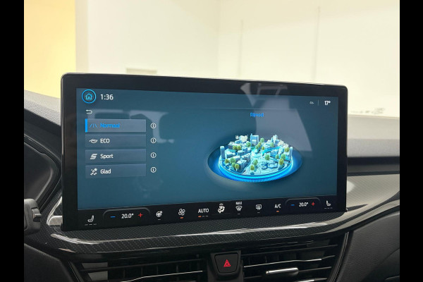Ford Kuga 2.5 FHEV ST-Line NIEUWE MODEL / ADEPTIVE / PANO / NAVI