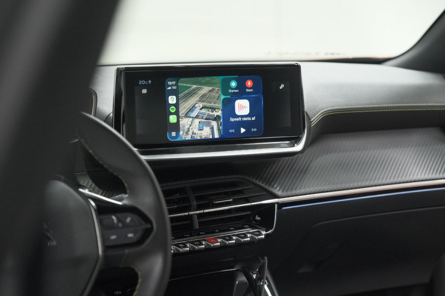 Peugeot 2008 PureTech 130 GT Pack | Leer-pakket | Camera | Dodehoekdetectie | Apple Carplay | Stoelverwarming