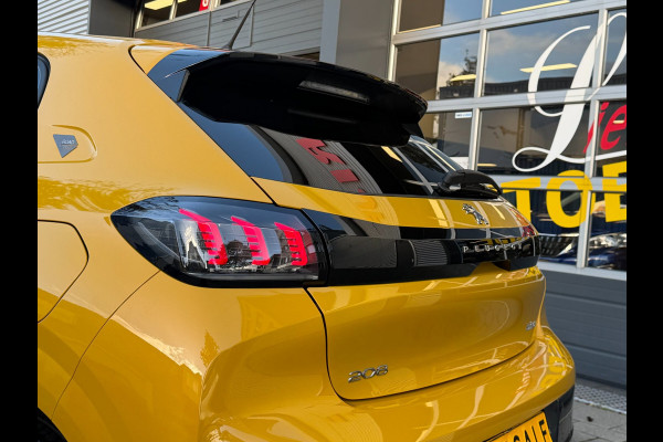 Peugeot 208 1.2 PureTech Road Trip uitv. - Navigatie / Apple Carplay I Airco I LED I DPC I Sport pakket I Dealer onderhouden