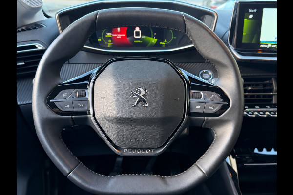 Peugeot 208 1.2 PureTech Road Trip uitv. - Navigatie / Apple Carplay I Airco I LED I DPC I Sport pakket I Dealer onderhouden