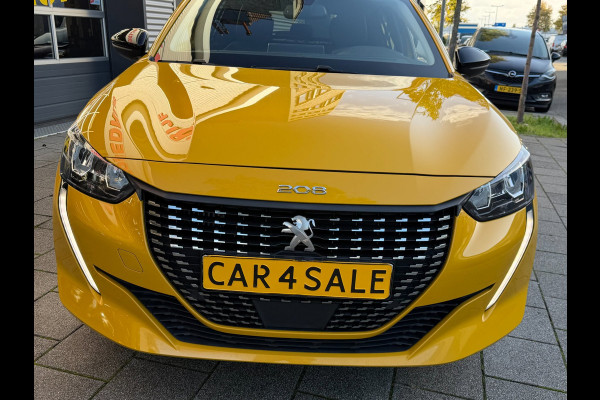 Peugeot 208 1.2 PureTech Road Trip uitv. - Navigatie / Apple Carplay I Airco I LED I DPC I Sport pakket I Dealer onderhouden