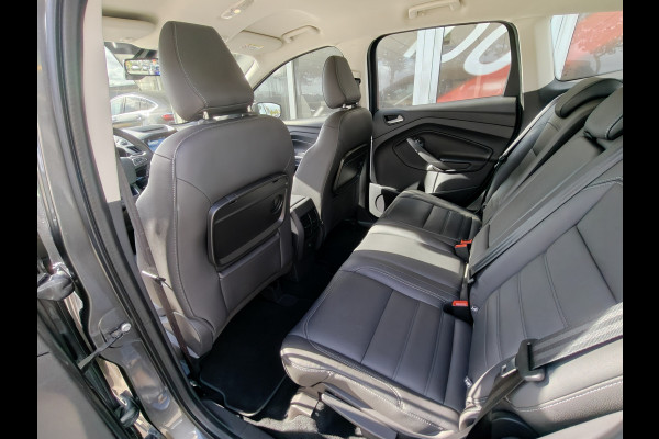 Ford Kuga 1.5 EcoBoost Titanium / Keyless / Trekhaak (2000kg) / Navi / Carplay