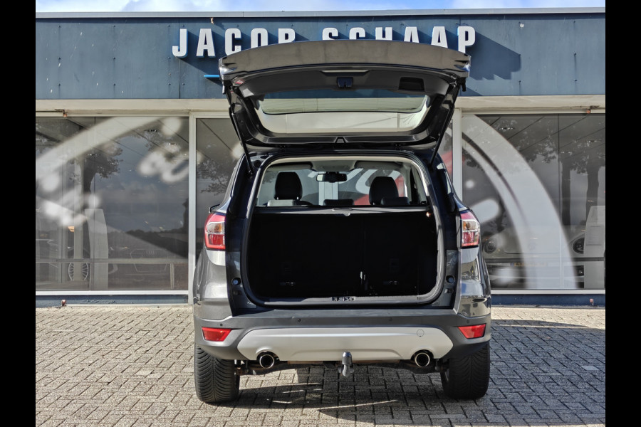 Ford Kuga 1.5 EcoBoost Titanium / Keyless / Trekhaak (2000kg) / Navi / Carplay