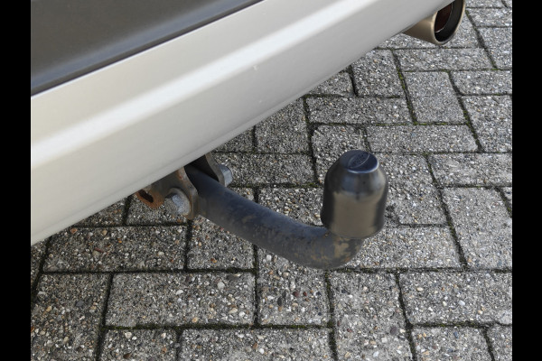 Ford Kuga 1.5 EcoBoost Titanium / Keyless / Trekhaak (2000kg) / Navi / Carplay