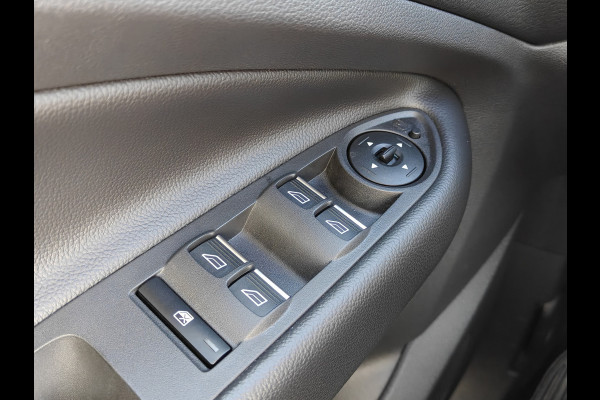 Ford Kuga 1.5 EcoBoost Titanium / Keyless / Trekhaak (2000kg) / Navi / Carplay