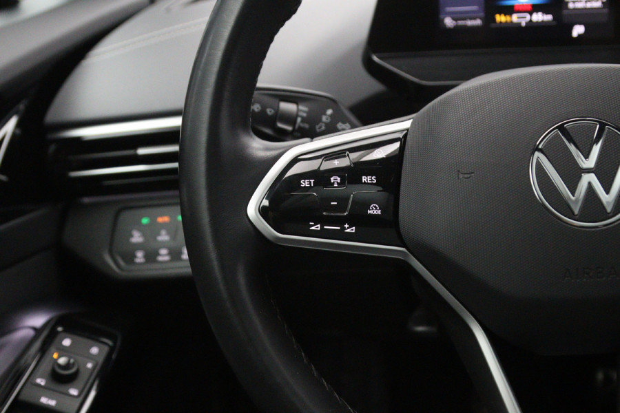 Volkswagen ID.5 Pro Business Plus 77 kWh 286 PK, SOH 97 %, Winterpakket, Panoramadak, Warmtepomp, Adap. Cruise Control, Camera