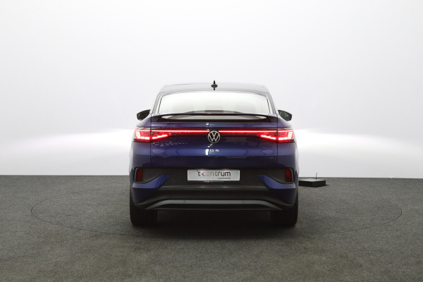 Volkswagen ID.5 Pro Business Plus 77 kWh 286 PK, SOH 97 %, Winterpakket, Panoramadak, Warmtepomp, Adap. Cruise Control, Camera