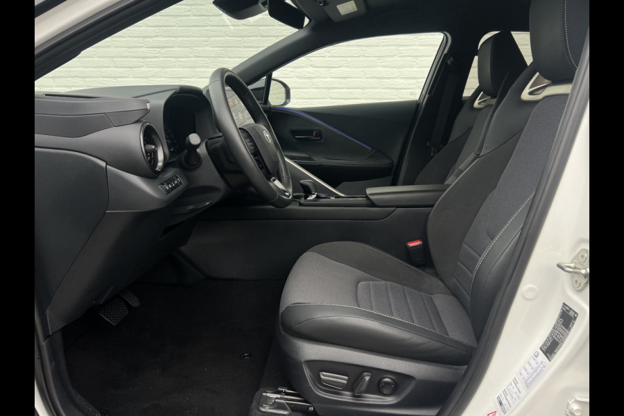 Toyota C-HR 2.0 Plug-in Hybrid 220 Executive | JBL | ACC | Premium LED | Camera