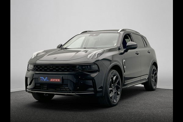 Lynk & Co 01 1.5 261PK Plug-in Hybrid *Black pakket* 360 CameraPano/dak Apple/Carplay Adaptive/Cruise
